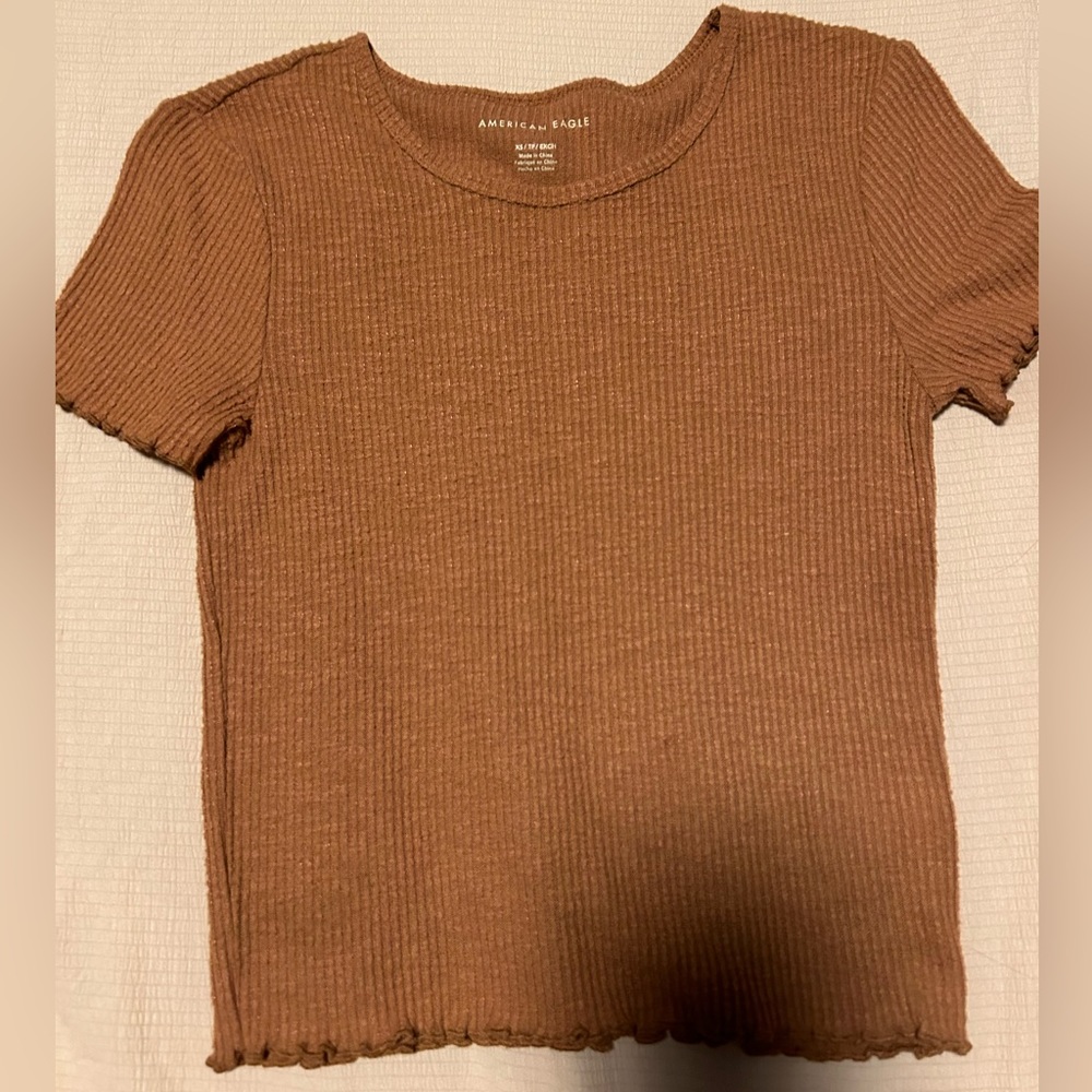 American eagle lettuce trim top